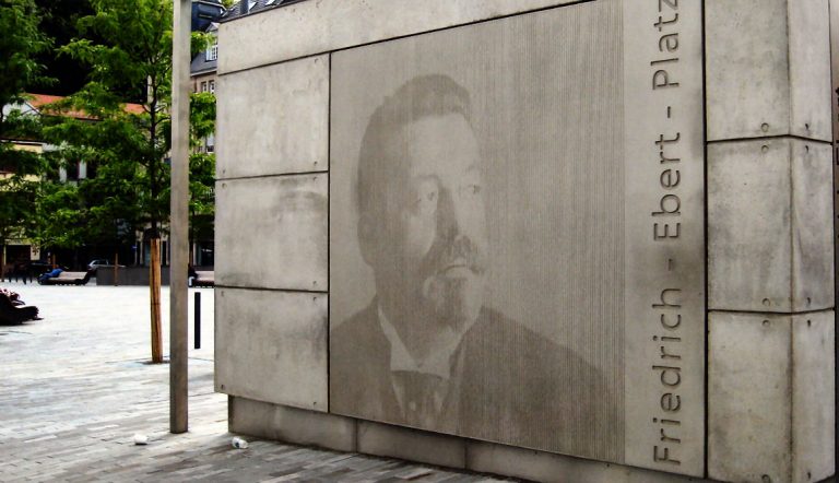 Graphic concrete